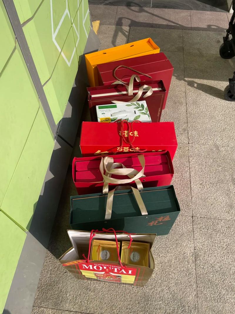 给顾客送的礼品怎么发朋友圈